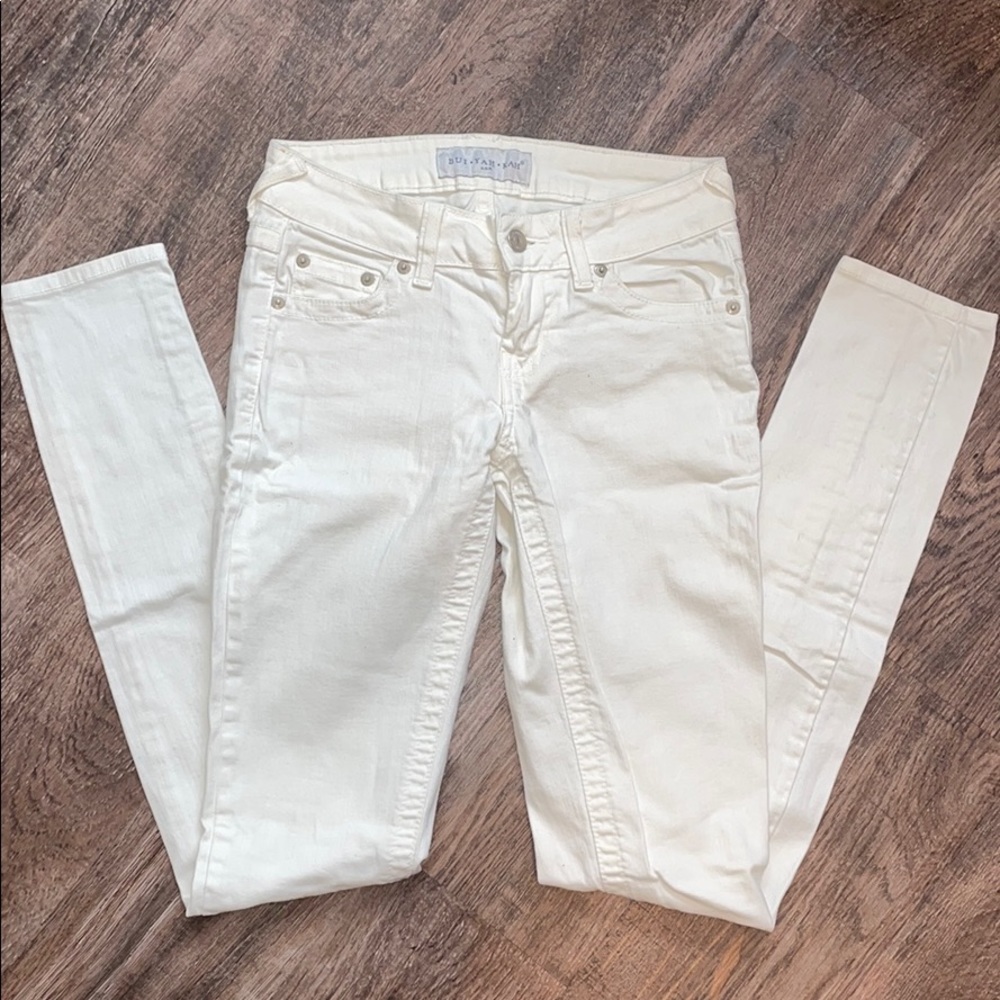 Buiyahkah white jeans